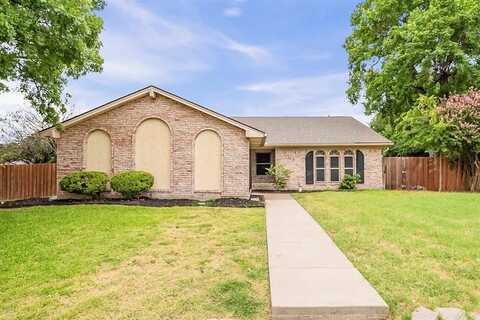 3313 Kirby Creek Drive, Grand Prairie, TX 75052