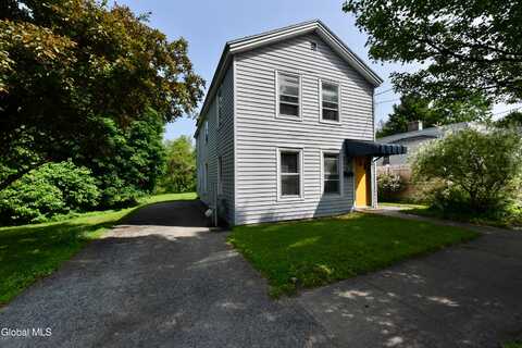 44 W 8th Avenue, Gloversville, NY 12078
