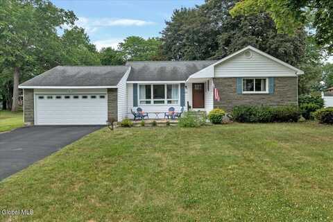 611 Via Ponderosa, Schenectady, NY 12303