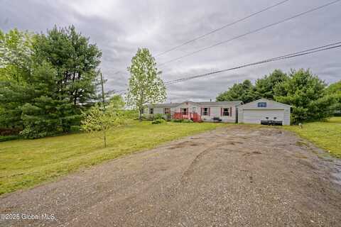 101 Groveside Road, Pittstown, NY 12090
