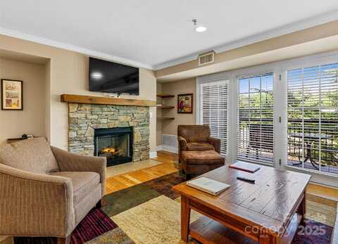 204 Bowling Park Road, Asheville, NC 28803