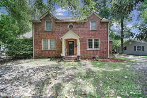 504 Chesterfield Avenue, Lancaster, SC 29720