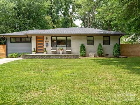 531 Manhasset Road, Charlotte, NC 28209