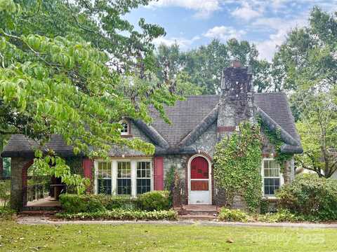 3985 1st Avenue SW, Hickory, NC 28602