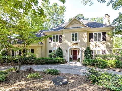 6546 Chestnut Grove Lane, Charlotte, NC 28210