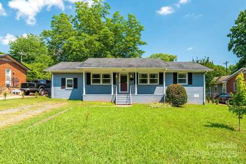 4930 Crestmont Drive, Charlotte, NC 28205