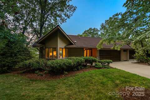 3301 Timber Trail, Asheville, NC 28804