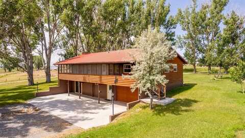 2835 Lane 45, Basin, WY 82410