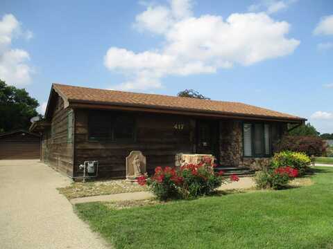 417 E 18th Street, South Sioux City, NE 68776