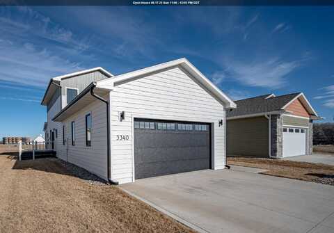 3340 WILLOW GDN, South Sioux City, NE 68776