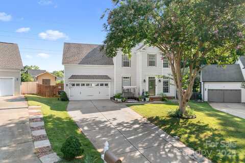 5104 Timbertop Lane, Charlotte, NC 28215