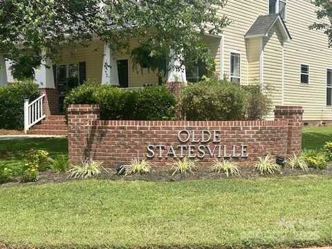 133 Boiling Brook Drive, Statesville, NC 28625