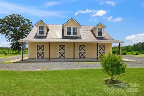 585 Clearwater Lake Road, Kershaw, SC 29067