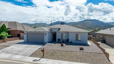4181 Wood LP, Alamogordo, NM 88310