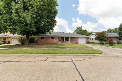 126 Beacon Circle, Norman, OK 73071