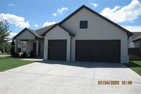 15901 Sarno Lane, Edmond, OK 73013