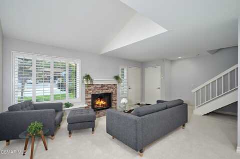 24425 Vanowen Street, West Hills, CA 91307