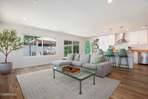 5677 Slicers Circle, Agoura Hills, CA 91301