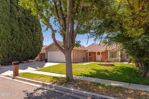 3268 Hilldale Avenue, Simi Valley, CA 93063