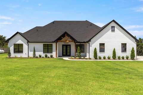2884 Springridge Road, Guthrie, OK 73044