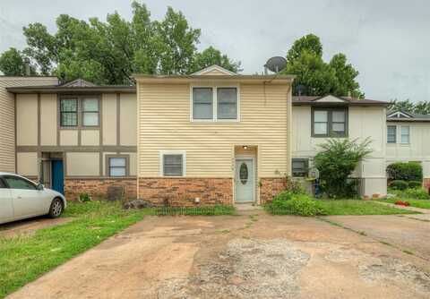 2328 Heatherfield Lane, Norman, OK 73071