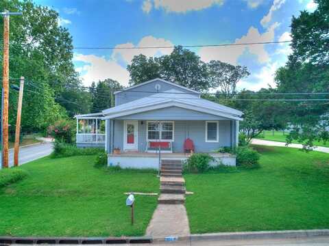 201 S Dixon Avenue, Shawnee, OK 74801
