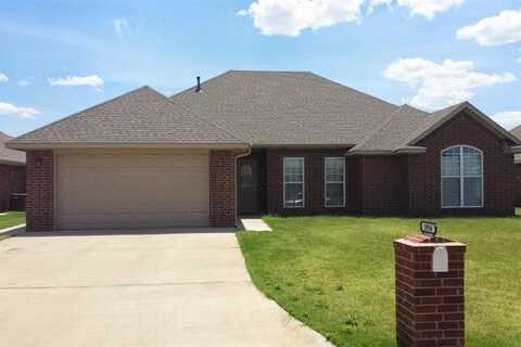 1816 Foxtail Circle, Altus, OK 73521