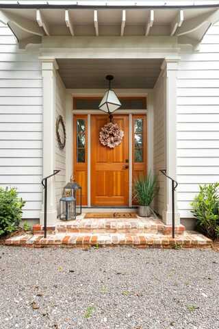 11 Mchughes Alley, Charleston, SC 29403