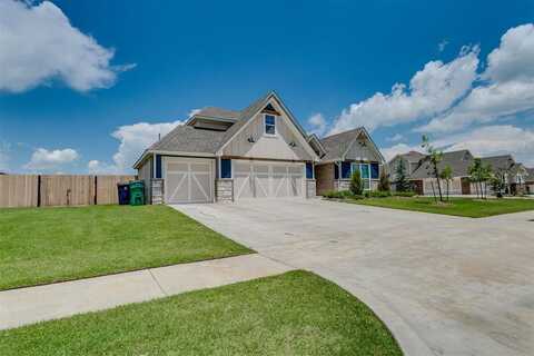 10125 NW 99th Street, Yukon, OK 73099