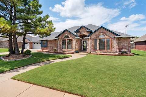 809 W Cabillo Way, Mustang, OK 73064