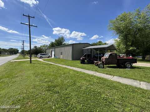 301 N Magnolia Avenue, Columbus, KS 66725