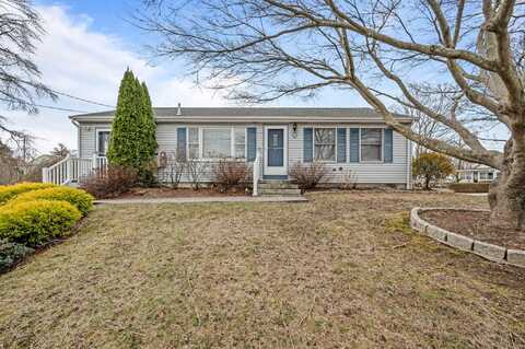 2 Whitney Avenue, Old Saybrook, CT 06475