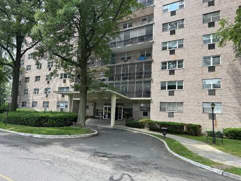 25 Cartright Street, Bridgeport, CT 06604
