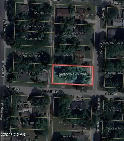 1402 POPLAR Street, Lamar, MO 64759