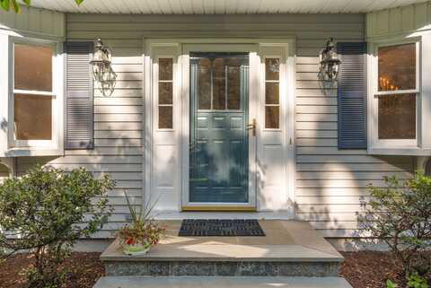 59 Judith Drive, Danbury, CT 06811