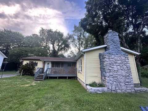 736 Maple Street, Auburn, KY 42206