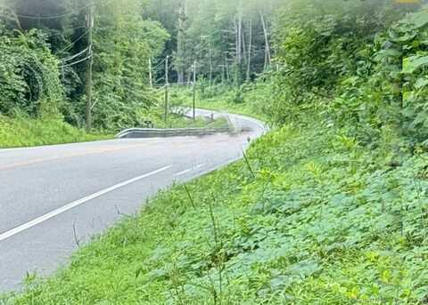 471 US-7 Route, Sharon, CT 06069