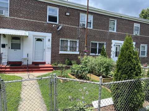 63 Court A, Bld 18 Court, Bridgeport, CT 06610