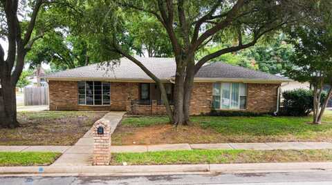1701 Winchester Way, Bedford, TX 76022
