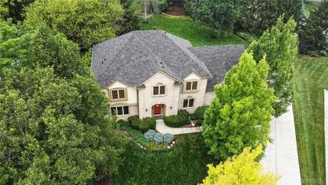 10215 Blossom Wood Court, Washington Court House, OH 45458