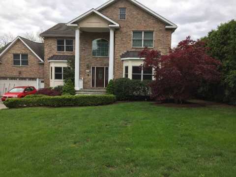 18 Cross Hill, Eastchester, NY 10709