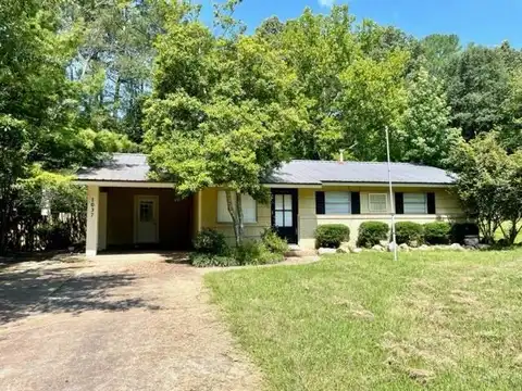 1037 Linden Drive, Kosciusko, MS 39090