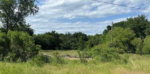707 E St, Rentiesville, OK 74459