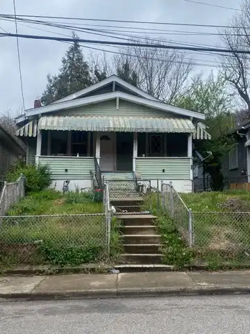 1532 Hansford Street, Charleston, WV 25311