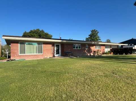 810 Bailey, Stratton, NE 69043