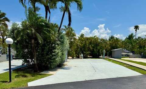 150 Smallwood Dr, Chokoloskee, FL 34138