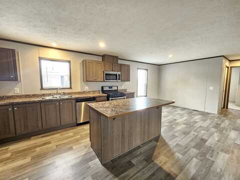 46000 Geddes Road, Canton, MI 48188