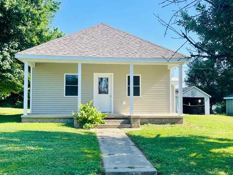 630 West Jefferson St, Pittsfield, IL 62363