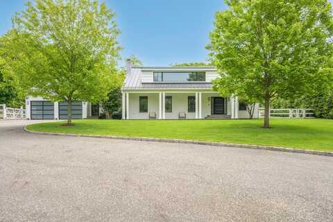 14 Atterbury Road, Southampton, NY 11968