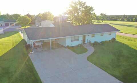 1543 Grant St., Imperial, NE 69033